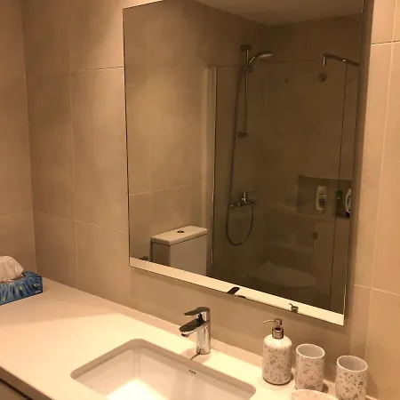 Atlantis Luxury Sea View * لارنكا